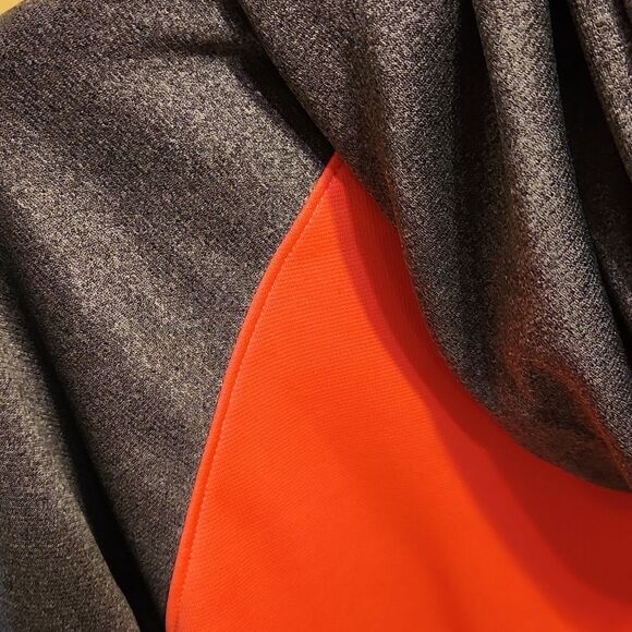 Under Armour Women's Semi-Fitted Pullover Hoodie Bright Pink & Gray Size M - Picture 9 of 10